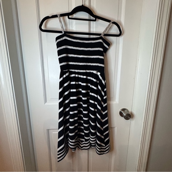 Guess Dress Black & White Striped Sleeveless - Medium - Picture 1 of 6